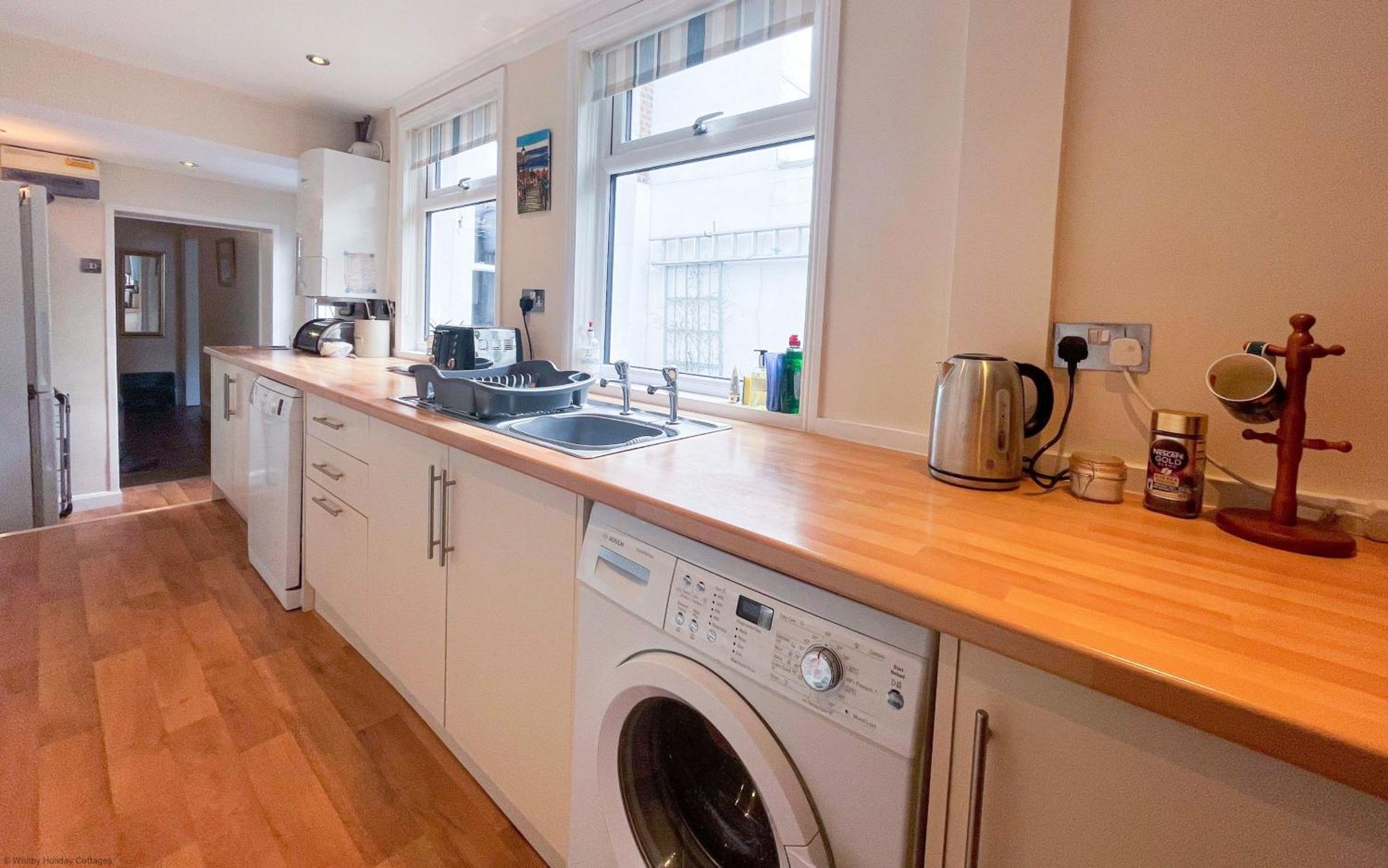 Deerness, 4Star Gold Award 2024, Whitby Villa ภายนอก รูปภาพ