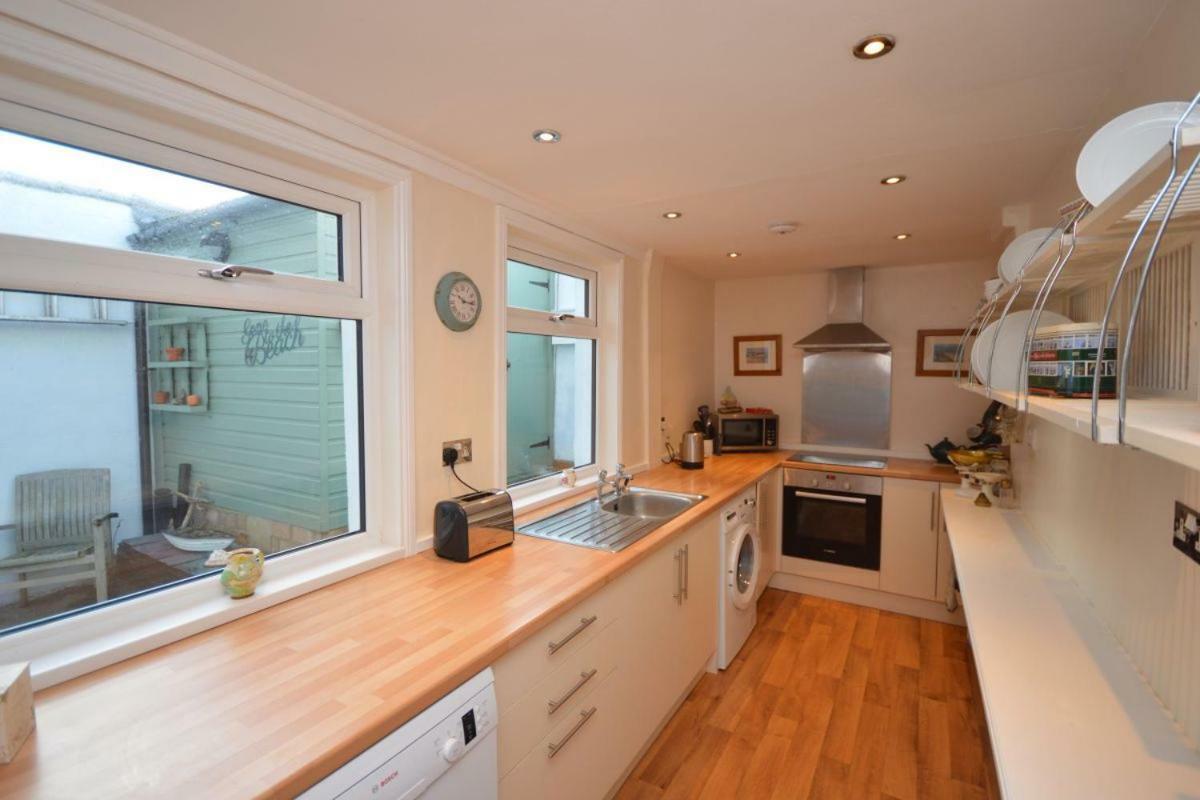 Deerness, 4Star Gold Award 2024, Whitby Villa ภายนอก รูปภาพ
