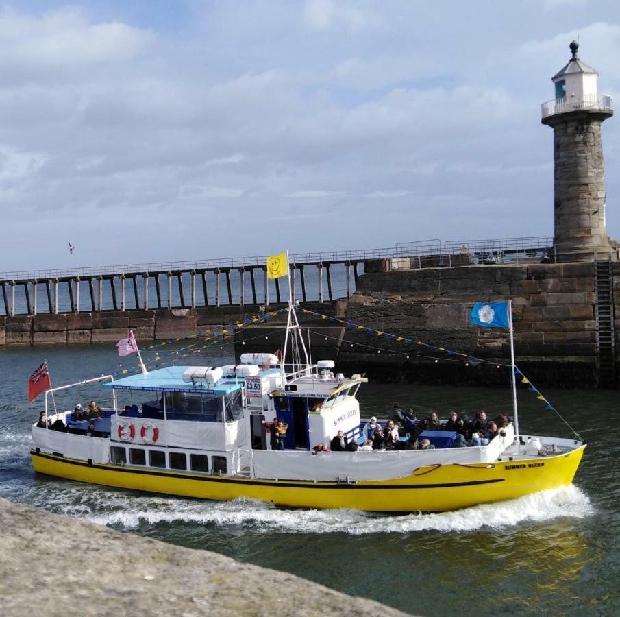 Deerness, 4Star Gold Award 2024, Whitby Villa ภายนอก รูปภาพ
